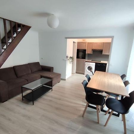 Duplex Cosy Διαμέρισμα Gonesse Εξωτερικό φωτογραφία