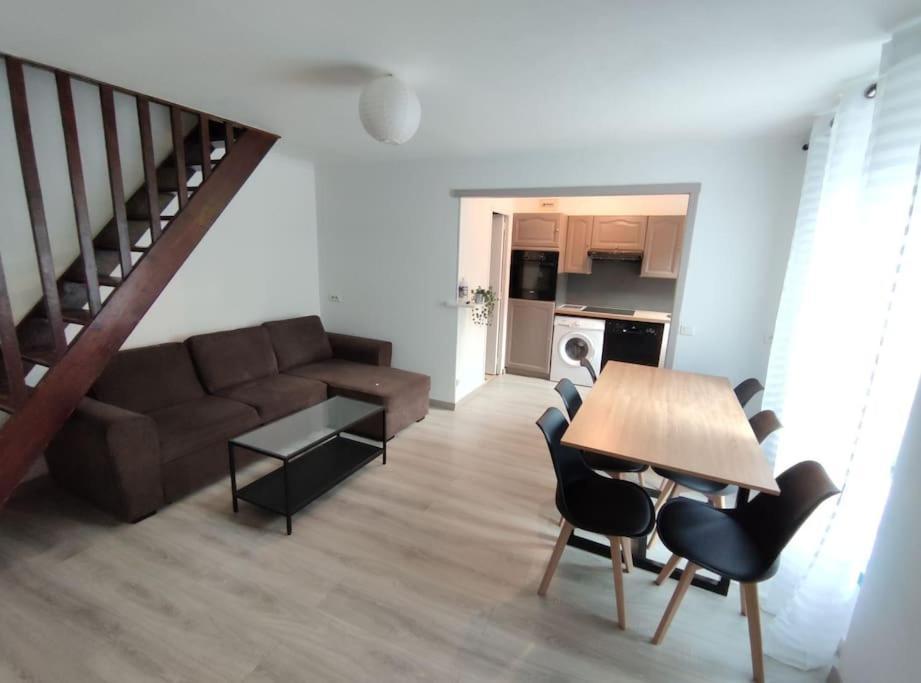 Duplex Cosy Διαμέρισμα Gonesse Εξωτερικό φωτογραφία